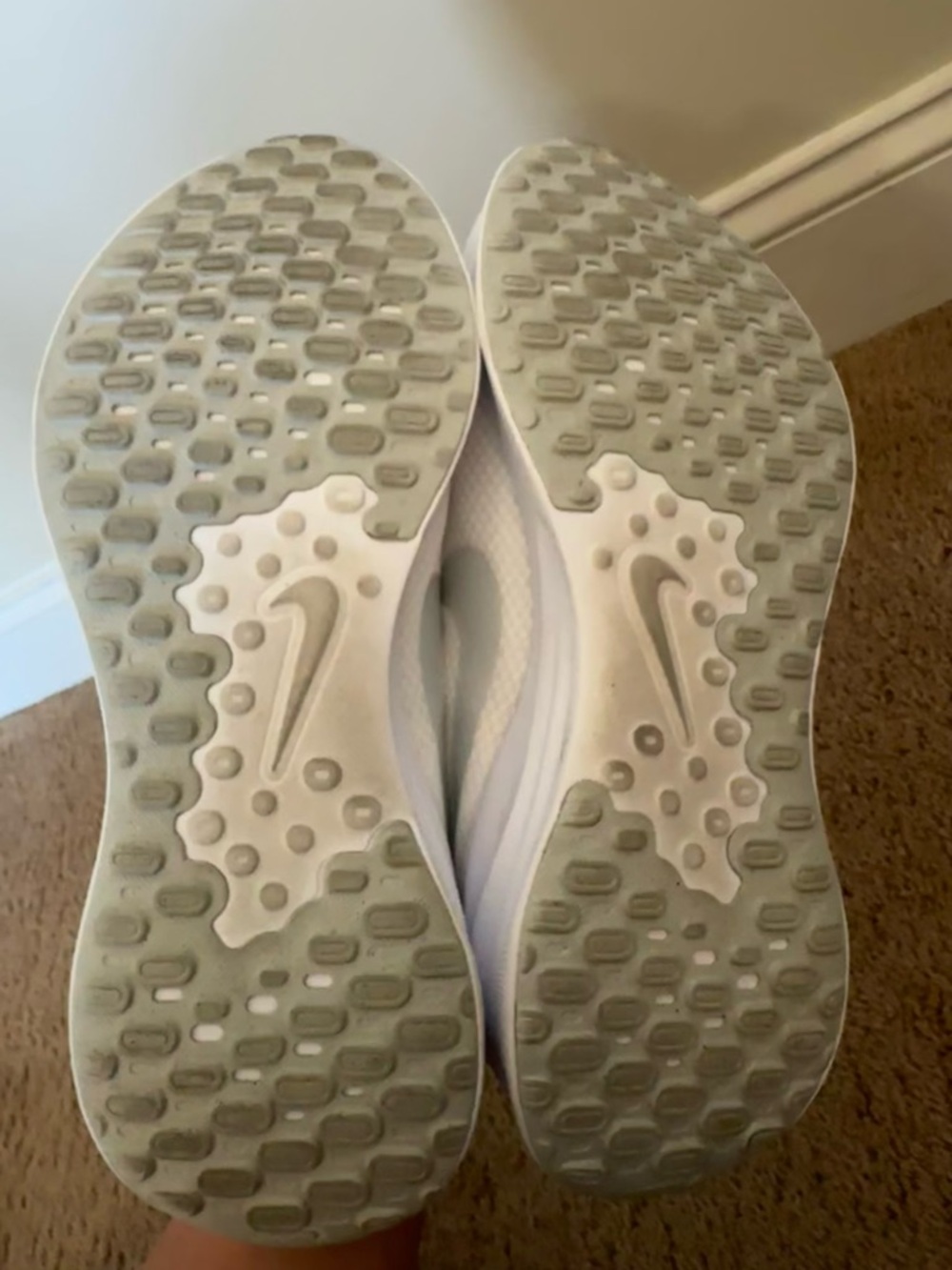 Nike Revolution Men’s Size 12 Athletic Shoes Sneaker Running Training - Picture 10 of 10